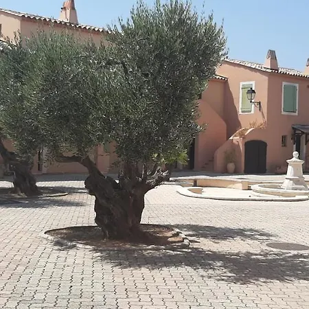 Location De Vacance Апартаменты Рокбрюн-сюр-Аржан