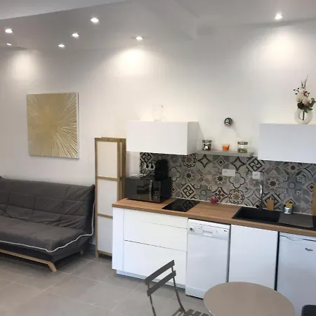 Location De Vacance Roquebrune-sur-Argens